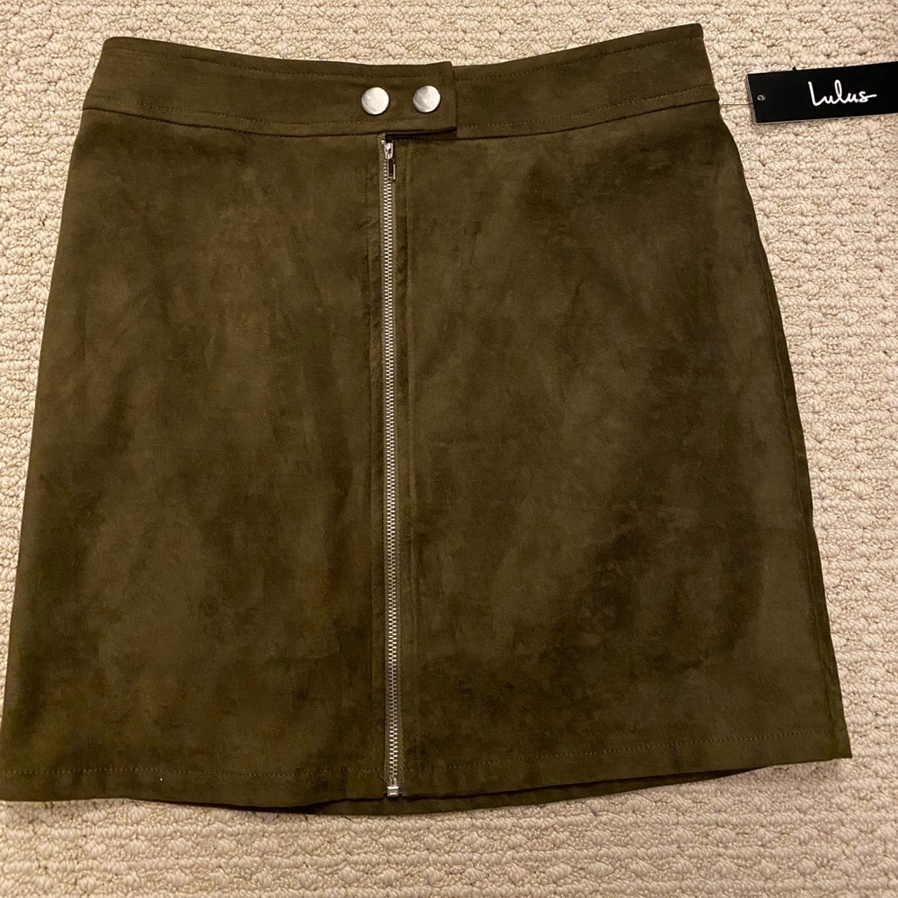 Lulus skirt
